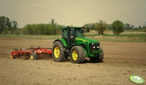 John Deere 8430 + Väderstad Cultus 420