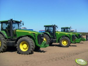 John Deere 8530, 8330, 7820