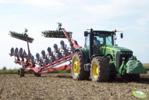 John Deere 8530 & Kverneland PW100