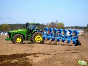 John Deere 8530 + Lemken Vari-Diamant