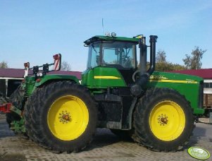 John Deere 9520