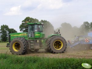 John Deere 9520