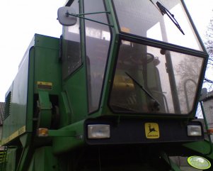 John Deere 952