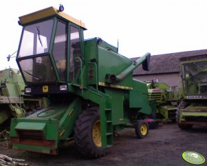 John Deere 952