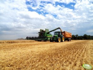 John Deere 9880i & John Deere 6910 + Joskin