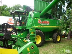 John Deere 9880i sts