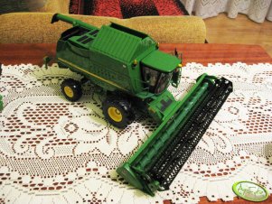 John Deere 9880i