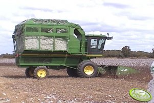 John Deere do zbioru bawełny