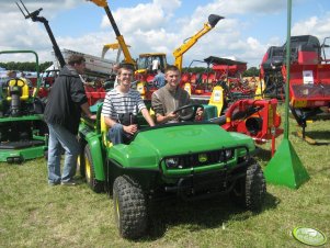 John Deere GATOR