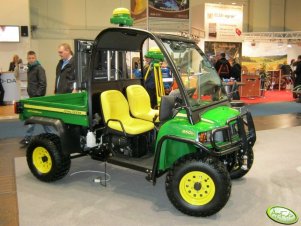 John Deere Gator