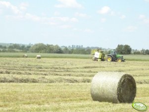 John Deere i Claas Variant 180