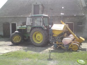 John Deere + Kleine