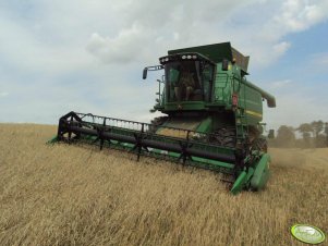 John Deere T560 HillMaster