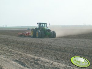 John Deere + Vaderstad