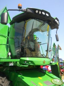 John Deere W540