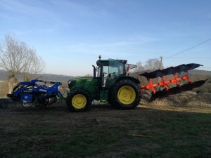 John Deere & Landstal & Akpil