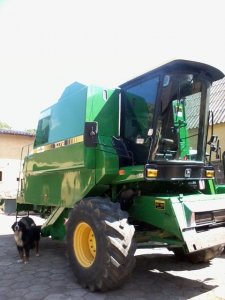 John Deere 1072