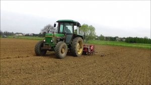 John Deere 1640