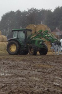 John deere 5620 + chwytak do bel SONAROL