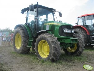 JohnDeere