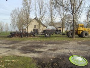 Kirowiec K-700 + Flexi C