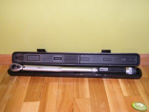 Klucz dynamometryczny