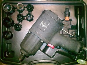 Klucz pneumatyczny LINCOS