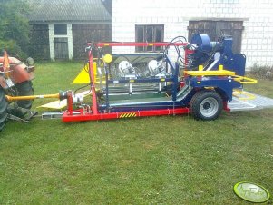 Kombajn do porzeczek firmy Karmasz