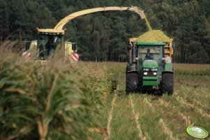 Krone BigX 650 + John Deere 7920 