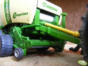 Krone Comprima V150xc