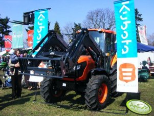 Kubota M7040 + Quicke