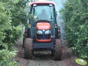 Kubota M7040N