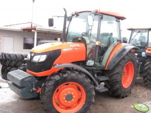 Kubota M8540