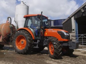 Kubota m9540