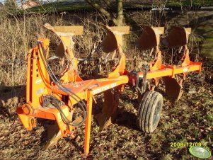 Kuhn Master 102 4T 4-skibowy