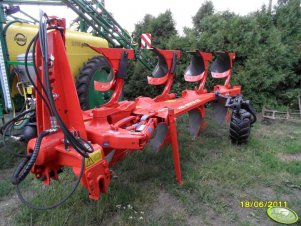 Kuhn Vari-Master 122 4E 4-skibowy