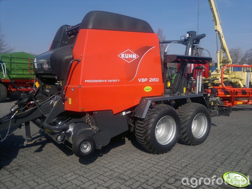 Kuhn Vbp 2160 - Foto Prasy Zwijającej Id:275424 - Galeria Rolnicza Agrofoto