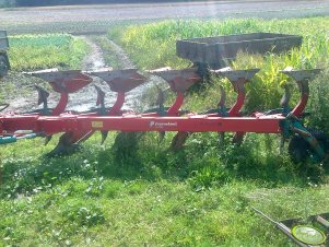 Kverneland ED 100 5-skibowy 