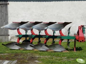 Kverneland EG8 4-skibowy