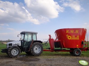 Lamborghini Lampo 70 + Wóz paszowy