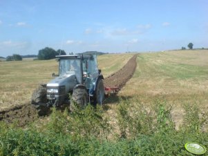 Lamborghini Premium 1050 + Pług