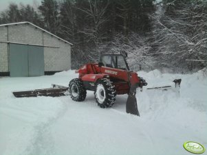 Manitou MLT 725T + pług śnieżny