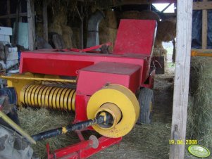 Massey Ferguson 124