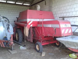 Massey Ferguson 186