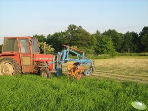 Massey Ferguson 225 + Schmotzer
