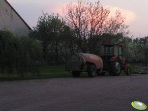 Massey Ferguson 235 + Agrola