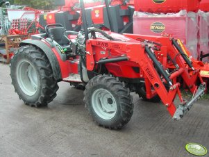 Massey Ferguson 2415