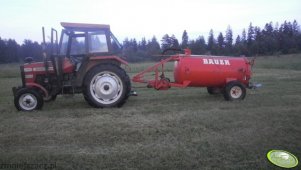 Massey Ferguson 255 i Bauer 1600