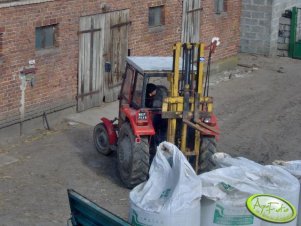 Massey-Ferguson 255