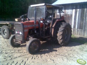 Massey Ferguson 255